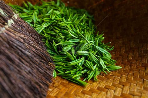 杭州举办龙井茶手工炒制技能大赛