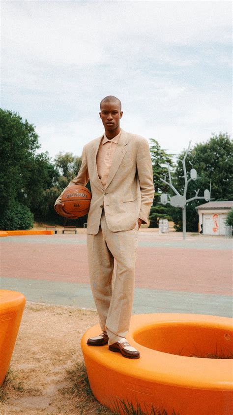 Editorial: Opium Paris x Family Huncho. Nike SNKRS