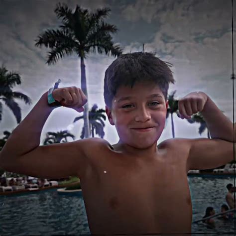 I’m invincible - YouTube