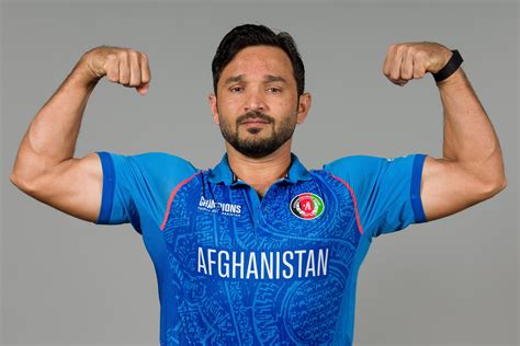 ‌AUS vs AFG | Twitter reacts as Gulbadin shrugs off brutal headshot ...