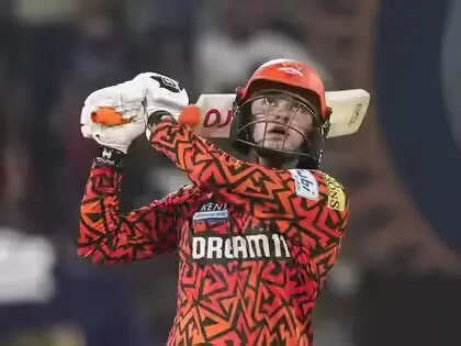 IPL 2026: Abhishek Sharma falls for golden duck vs Rajasthan Royals ...