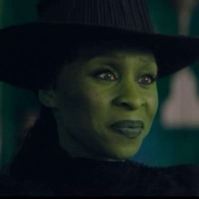 THE WAY ELPHABA LOOKS AT GLINDA IM LOSING MY MIND – @just-your-average ...