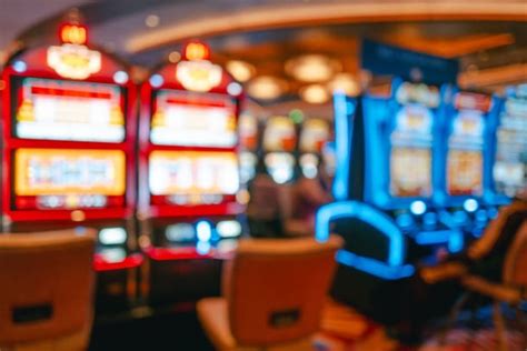 Adulto mayor es encontrado sin vida en el baño de un casino