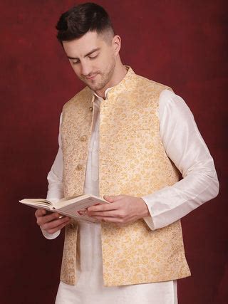 Woven Design Cotton Jacquard Kurta Set – Jompers