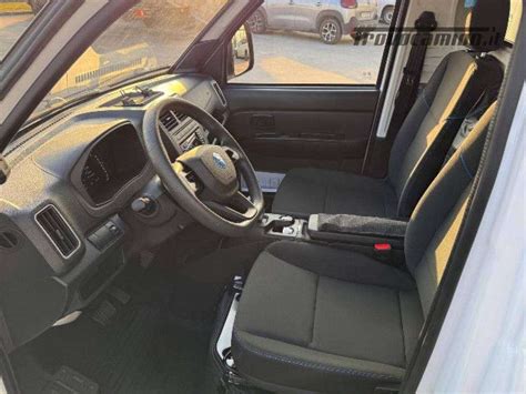 Piaggio Porter NPE con furgonatura in lega leggera nuovo a Udine ...