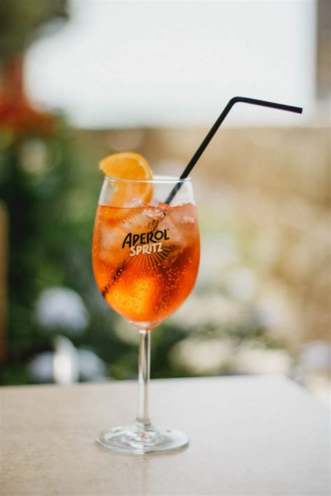 The best Aperol spritz in Plaza Real