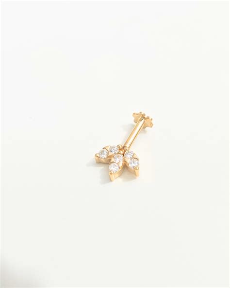 Buy Three Petals Diamond Piercing Earrings | Vai Ra