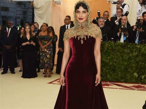 Shah Rukh Khan, Priyanka Chopra to Deepika Padukone & More, Indians at ...