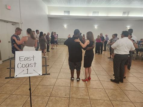 Sunday Swing at Bigz Burger Joint UTSA!, Big’z Burger Joint UTSA, San ...