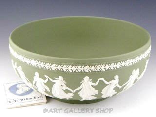 1973 Wedgwood JASPERWARE SAGE GREEN 10 " LARGE SACRIFICE BOWL DANCING ...