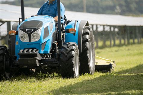 Electric or Hydrogen: Is This Really the Future of Tractors? | BKT Tyres