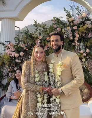 Imad Wasim's 2nd wedding puts Sania Mirza's divorce back in spotlight