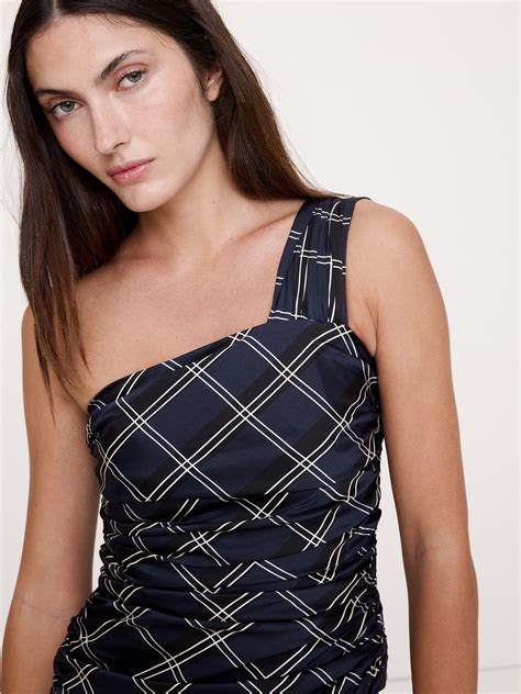 Stretch-Satin Ruched One-Shoulder Top | Banana Republic