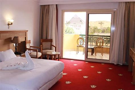 Regency Pyramids Hotel (Cairo, ), Cairo hotel discounts | Hotels.com