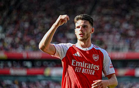 Manchester United star urged to link up with Declan Rice at Arsenal ...