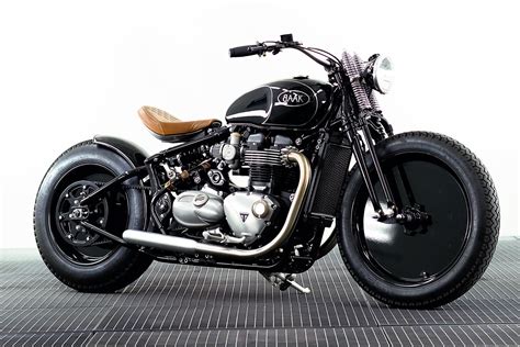 Triumph Bobber Customization