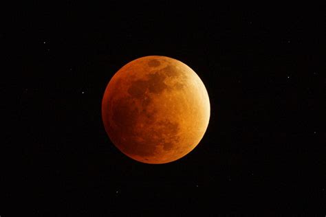 Calender of all lunar eclipses for 2017 and 2018 with local viewing times. 'Blood Moon' Eclipse Will Be Century's Longest