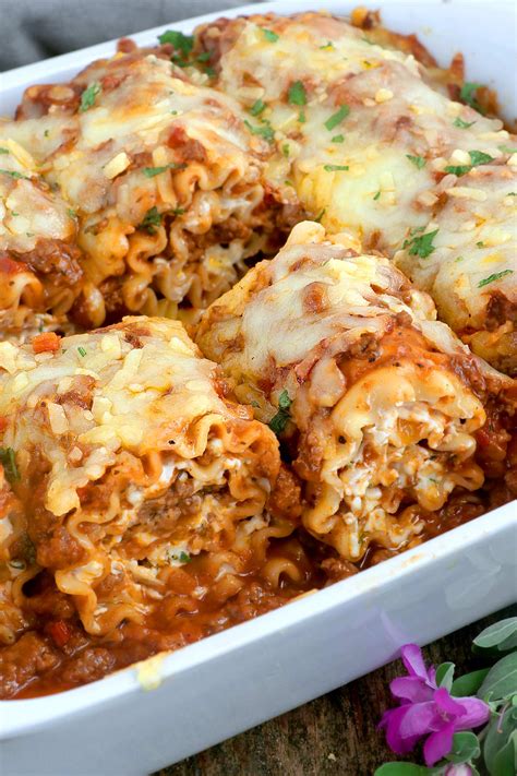 Easy Meat Lasagna Roll Up Recipe