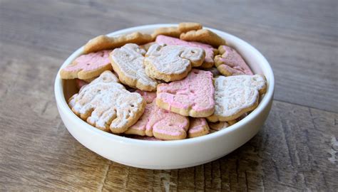 You should only eat a cooked hot dog. Can Dogs Eat Animal Crackers? This Is What You Need To Know