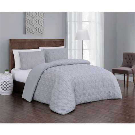 Royal luxe lightweight microfiber color down alternative king comforter, hypoallergenic polyester fiberfill this gorgeous bedding comforter set features an eccentric floral pattern in a multicolor combination of exquisite gold and bold black. Geneva Home Fashion Embossed Jess 3-Piece Light Gray King ...