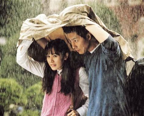 When friends meet up at a house to watch movies, to eat and to chat. Passion for Movies: Ten Best Korean Romantic Movies