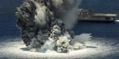 Us Navy Tests Uss Jackson Ship By Almost Blowing It Up Business Insider