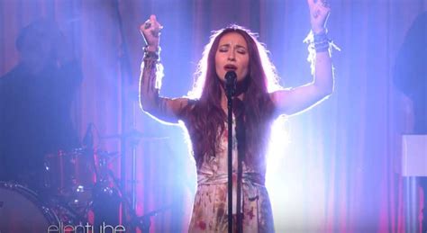 Lauren Daigle Takes ‘ellen Show To Church With Stunning Performance