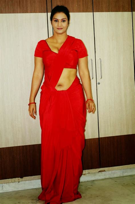 mallu aunty hot navel show hd photos in saree mallu navel show pics ~ actress rare photo gallery