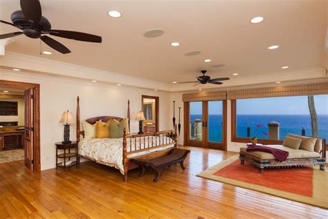 See more ideas about master bedroom, home bedroom, bedroom inspirations. Tropical Master Bedroom with High ceiling & Crown molding ...