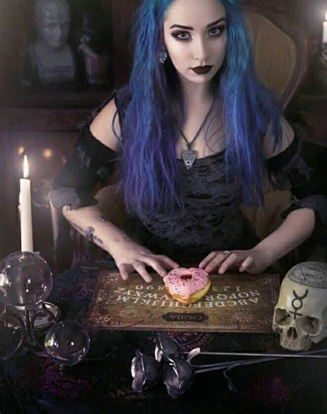 Pin By Massai On Brujas Hot Goth Girls Gothic Fashion Goth Women