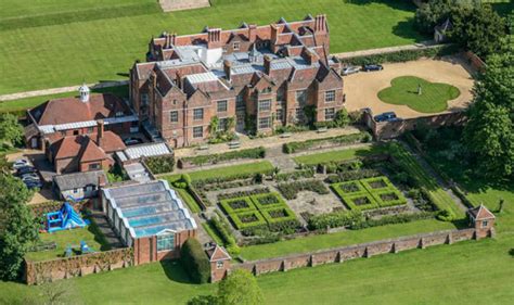Prime Ministers Country Estate Chequers Marks 100 Year