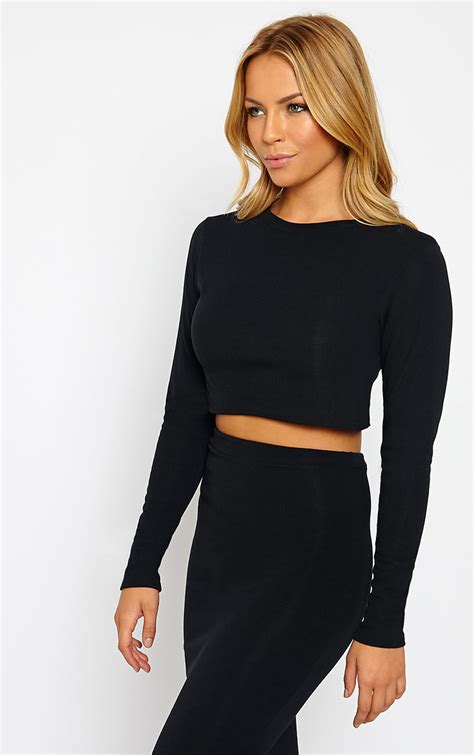 basic black long sleeve premium ribbed crop top prettylittlething aus