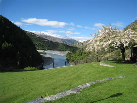 Book Now The Best Place To Stay In Queenstown New Zealand