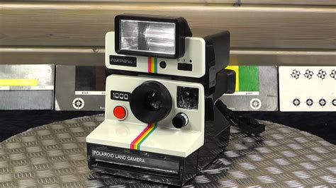 Polaroid Land Camera 1000 With Polartronic 1 Flash 2351 Sx 70 Film