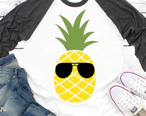 Pineapple With Sunglasses Svg Pineapple Svg For Cricut Etsy