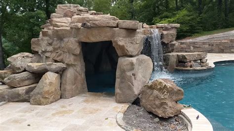 Custom Cave And Table Top Using Ricorock Artificial Rock Products Youtube