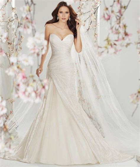 Check out our cheap wedding dress selection for the very best in unique or custom, handmade pieces from our dresses shops. CORSET PLISADO - Buscar con Google | Gorgeous wedding ...