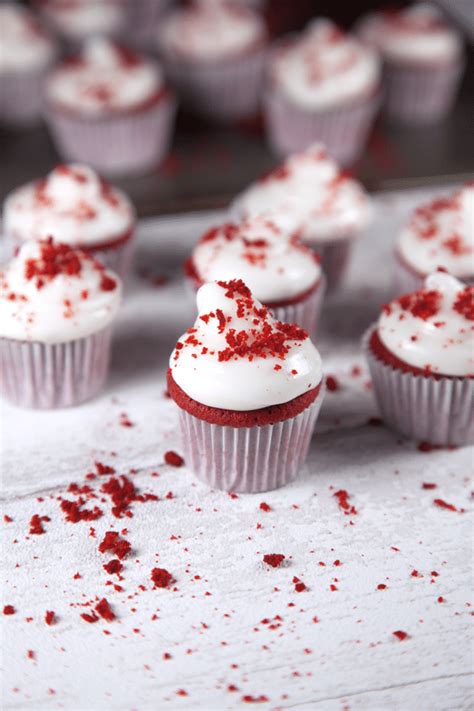 Mini Red Velvet Cupcakes With Cream Cheese Frosting A Mummy Too