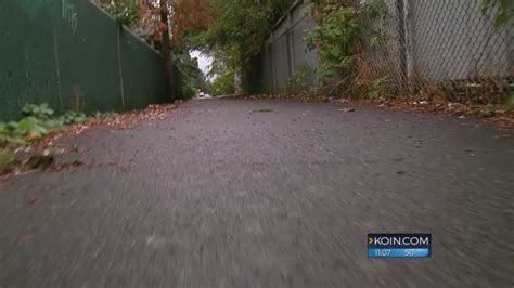 Man Tries To Lure Child Into His Car In Se Portland Youtube