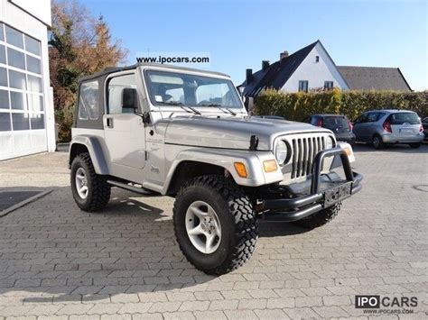 Full size spare w/matching spare wheel. 2001 Jeep Wrangler 4.0 Sport 15 'km!! Top tags! - Car ...