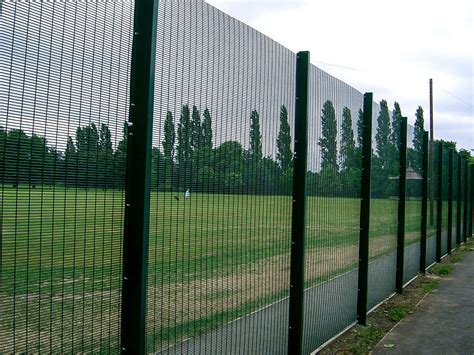Install Perimeter Fencing When Is The Right Time Blog Zaun Ltd
