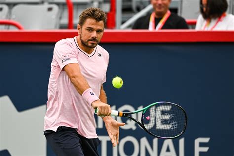 stan wawrinka ready to fight for his career but admits i m getting closer to the end