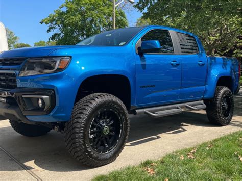 2022 Chevrolet Colorado Lifted