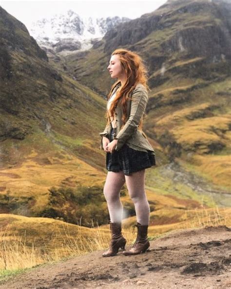 Spent Samhain In Scotland My Instagram Lotheriel 🍂🖤🌙 Red Hair Woman Beautiful Irish Women