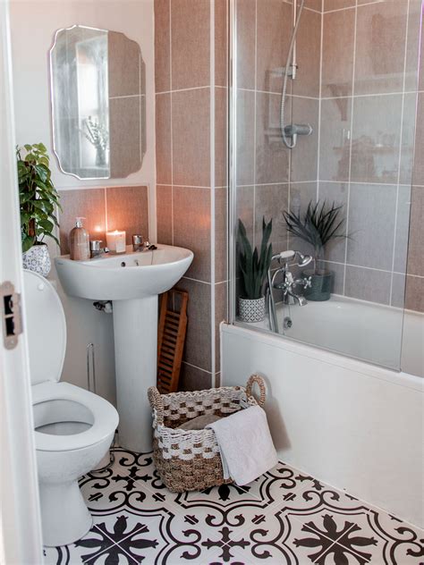 Small Bathroom Decor Ideas 2020 Best Elegant Small Bathroom Design On