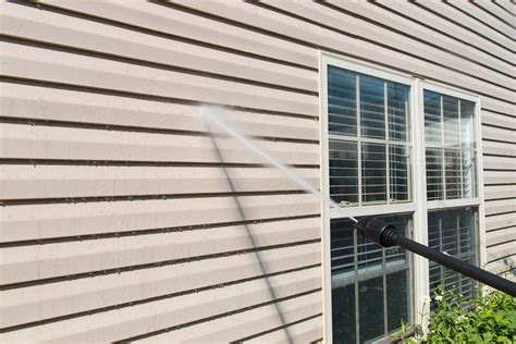 How To Clean Vinyl Siding Rusco Windows And Doors