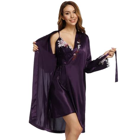 Exquisite Silk Robe Gown Sets Embroidered Bathrobes Silk Dressing Gowns For Women Satin