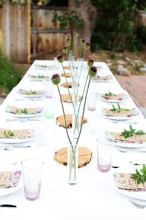 Planning an outdoor dinner party is very similar to hosting one indoors, but there are a few subtle differences. Outdoor Dinner Party | Summer Entertaining | Two Peas ...