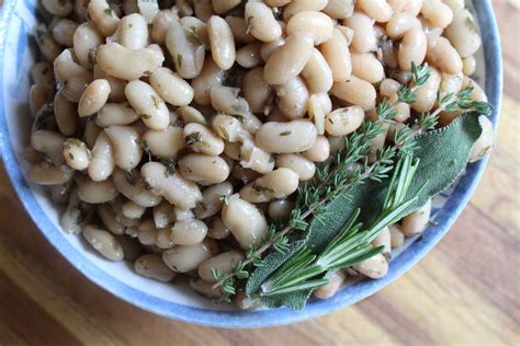 Ounces dried great northern beans, drained, washed and soaked overnight. Instant Pot Great Northern Beans | Recipe | Northern beans ...