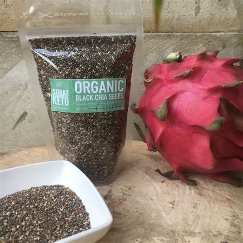 Chia seed mudah dikonsumsi karena hampir tidak memiliki rasa dan bau yang khas. Organic Black Chia Seeds 100 gram Mexico chia seed ...